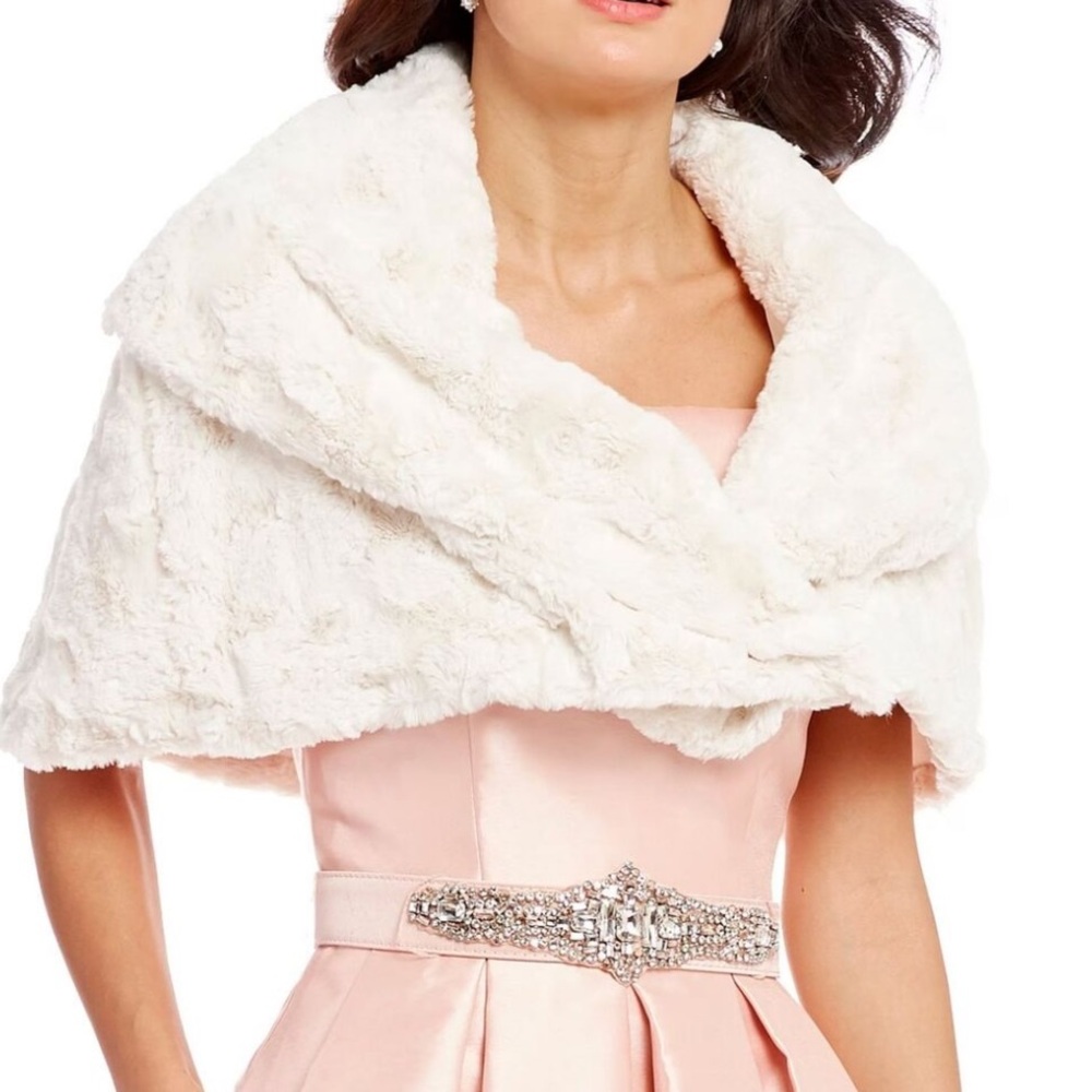 Eliza J Ivory wrap